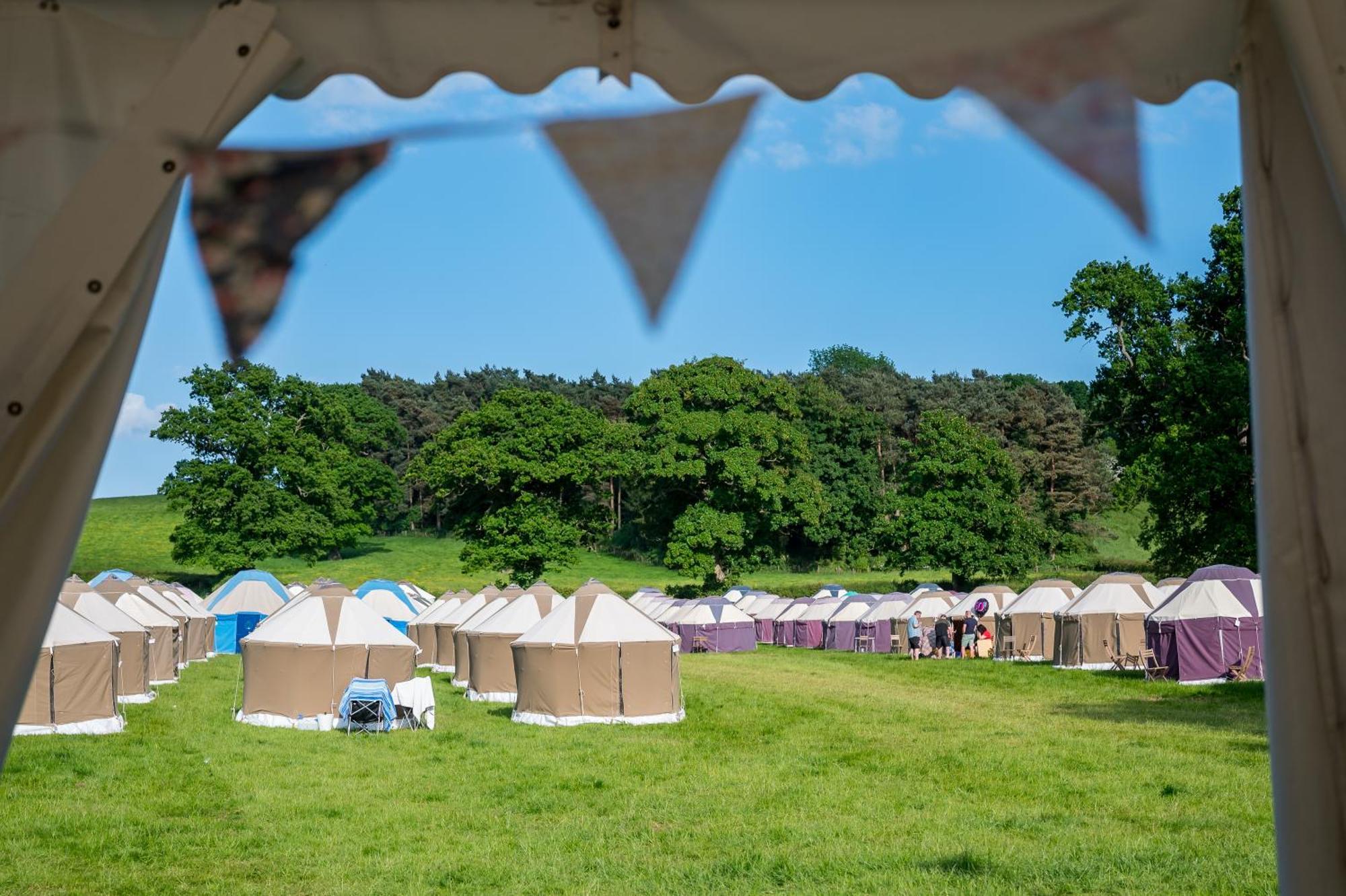 Отель Festival Yurts Хей-он-Уай Экстерьер фото
